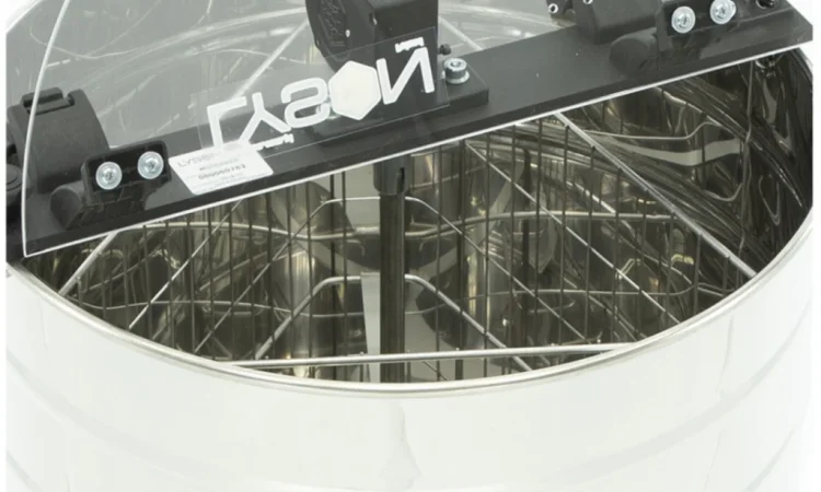 Продается новая медогонка диагональная 3-рамочная ручная 500 мм - фото № 1