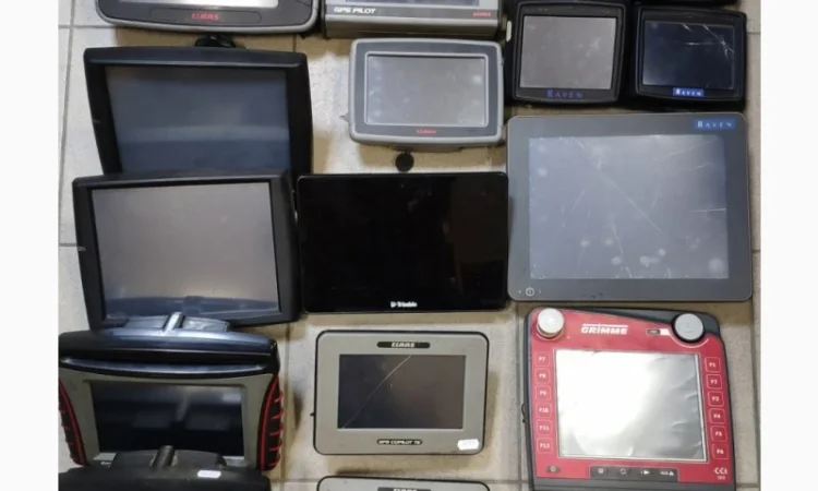 Ремонт агронавігаторів Trimble Teejet Raven Leica Claas Ag Leader Hexagon - фото № 5