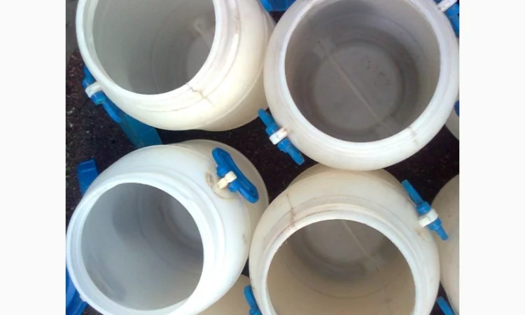 Продается пластиковая фляга (бидон) на 30 л для пищевых жидкостей - фото № 5