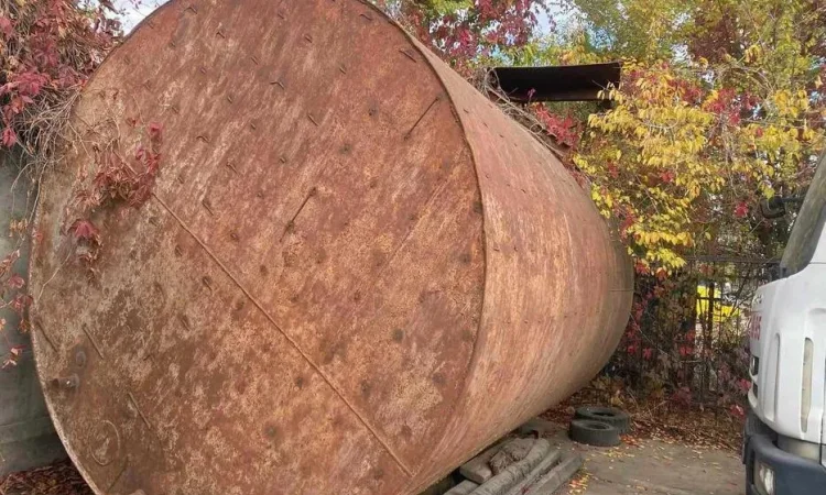 Водонапірна вежа на замовлення з емальованих бочок - фото № 11