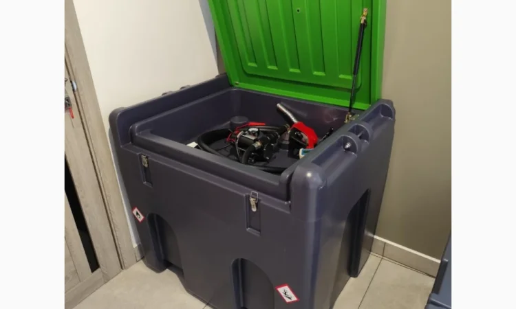 Мобильный бак Metcor 430л с насосом DT-430 для дизельного топлива - фото № 1