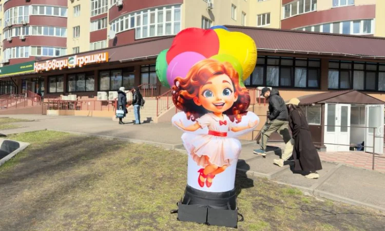 Надувна мобільна реклама для залучення покупців 3.4 м - фото № 2