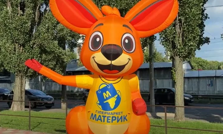 Надувні фігури для зовнішньої реклами – 3D копії товарів - фото № 10