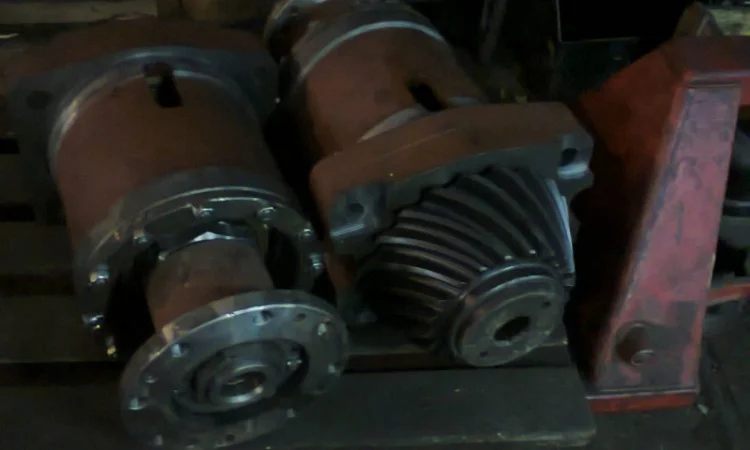 Продажа железнодорожных запчастей 10Д100 - фото № 1