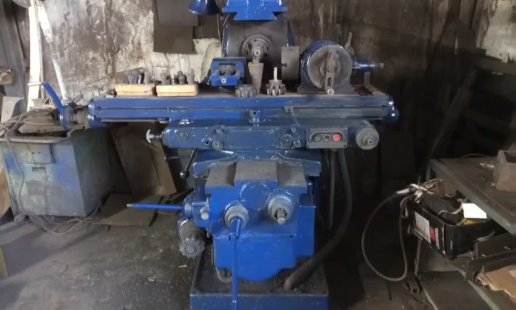 Верстат фрезерний горизонтальний 6м82 у продажу - фото № 1