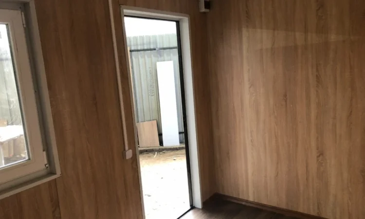 Утеплённый мобильный офис 7*2 м - фото № 7