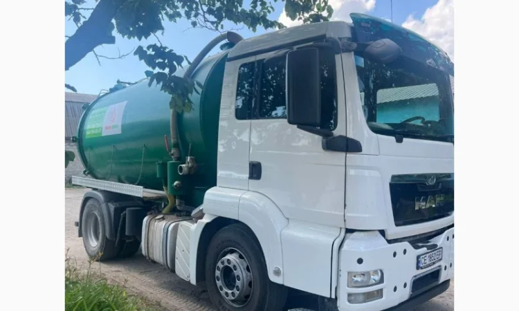 Услуги по чистке и выкачке септиков и ям в Запорожье - фото № 1