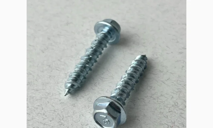 Шуруп для бетону ESSVE 7,5х40 з головкою HEX10 - фото № 1