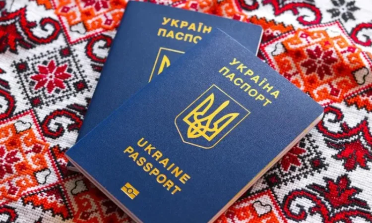 Оформление паспорта Украины и других документов - фото № 1