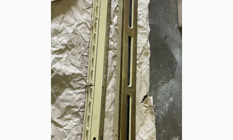 Вказівні колонки 598-03.029-2 в продаже - фото № 1