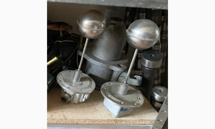 Датчик-реле рівня ДРУ-1 для контролю рідин - фото № 1