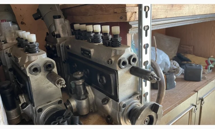 Паливні насоси для двигунів 6Ч 12/14 та 6ЧН 12/14 - фото № 1