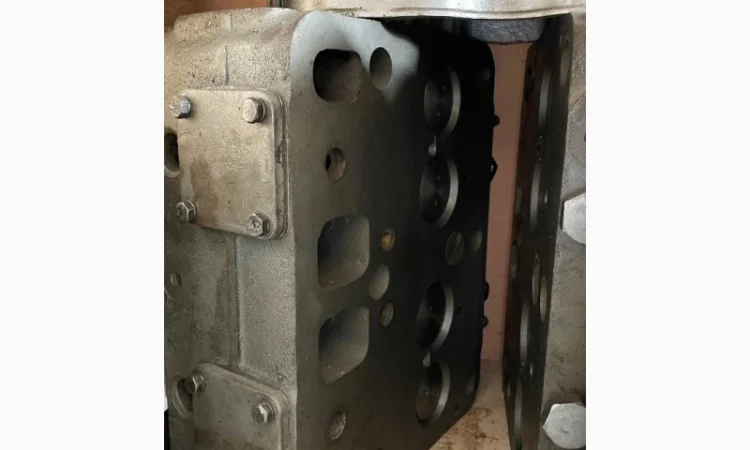 Головки циліндрів двигуна 6Ч 12/14 171.05.001 у продажу - фото № 1