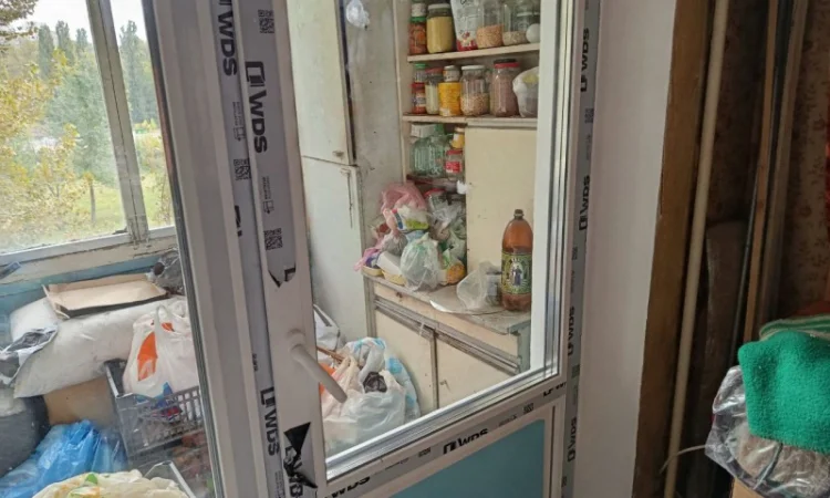 Штукатурка відкосів з матеріалом - фото № 1