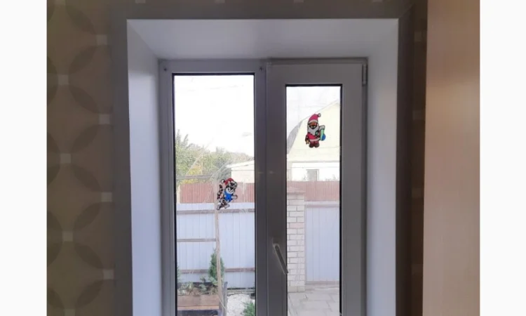 Ремонт відкосів після обстрілів у Києві – якісно та надійно - фото № 1