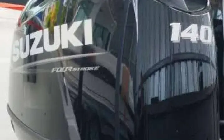 Продам лодочный мотор Suzuki DF - 140 - фото № 1