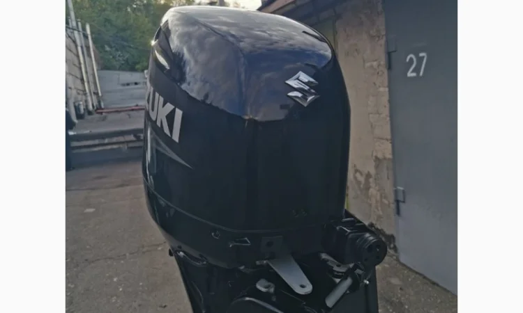 Продажа лодочного мотора Suzuki - 50 в идеальном состоянии - фото № 2