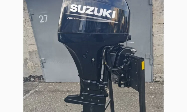 Продажа лодочного мотора Suzuki - 50 в идеальном состоянии - фото № 3