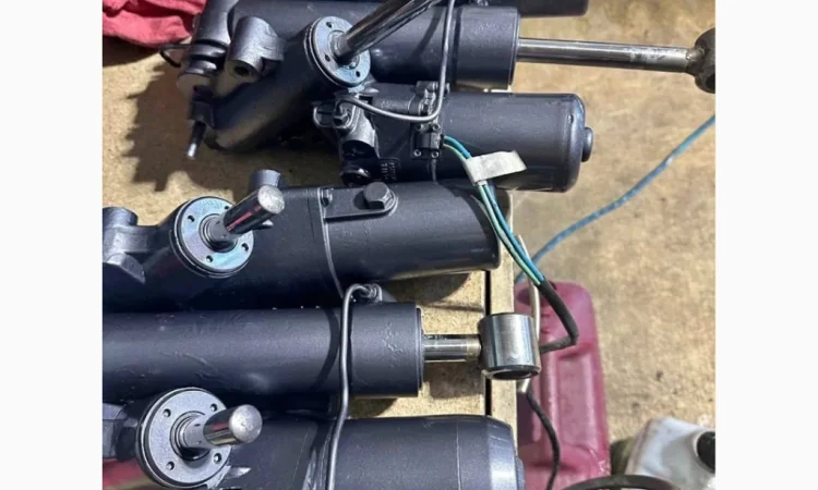 Ремонт и обслуживание трима лодочных моторов - фото № 3