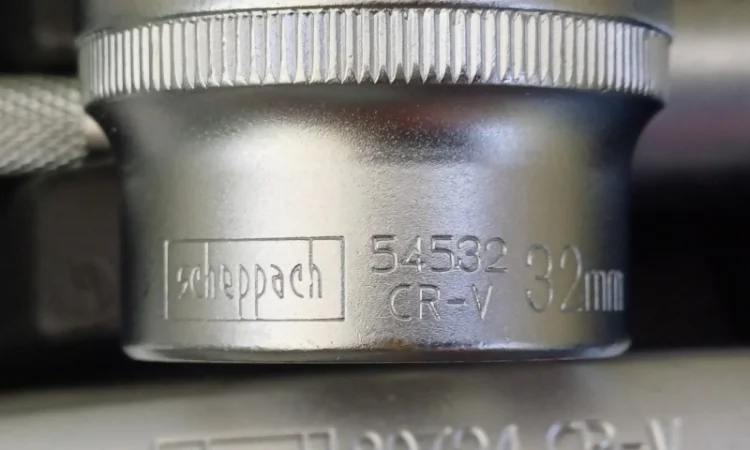 Набор инструментов SCHEPPACH SCH-41082-5 на 108 предметов - фото № 9