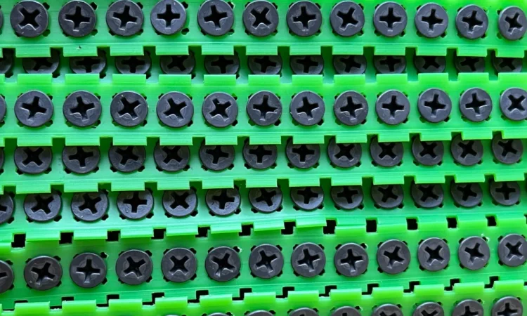 Саморізи ESSVE 521341 для гіпсокартону на стрічці по металу 3,5 мм - фото № 8