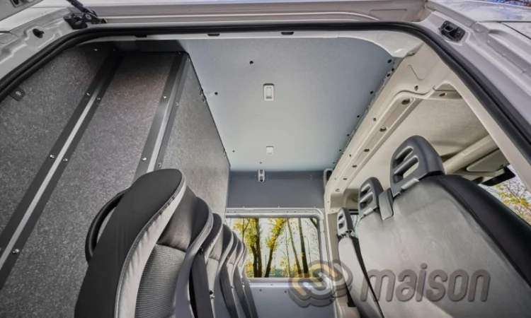 Переоборудование Peugeot Boxer для комфортного перевозки - фото № 3