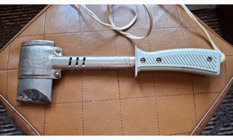 Продается паяльник молотковый 100 ватт - фото № 1