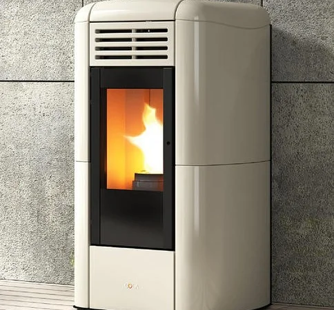 Пеллетные камины с водяным контуром из Италии - фото № 3