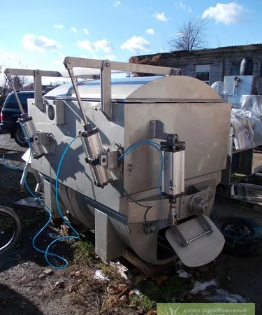 Вакуумный фаршемес Wolfking 2000 л. в продаже - фото № 1