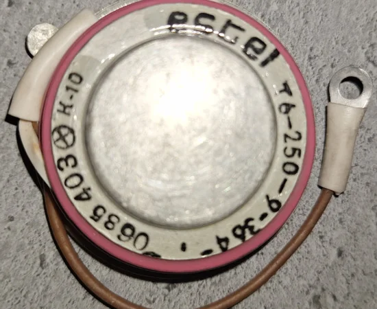 Тиристор быстродействующий Т6-250-9-364 в продаже - фото № 1