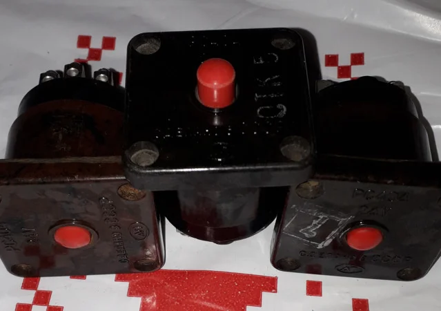 Реле перегрева РС404 24В для защиты электрических машин - фото № 1