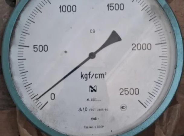 Манометр СВ-2500 для вимірювання тиску - фото № 1