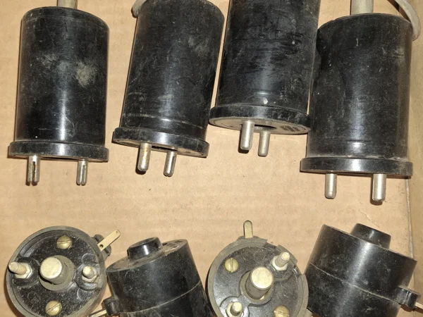 Ключ КЭЗ-1 для электромагнитного блокирования - фото № 1