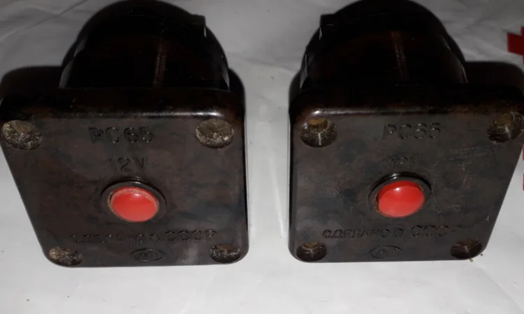 Реле перегрева РС65 12В для защиты электрических машин - фото № 1