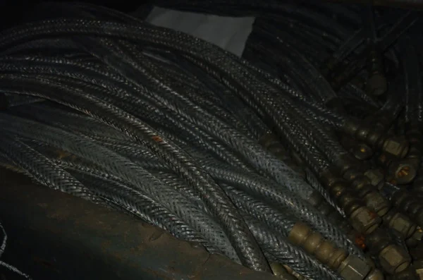 Гнучкий шланг ШГ-16 для індикатора тиску ІД-1 - фото № 1