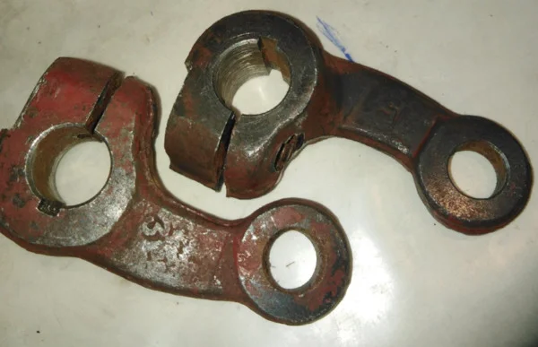 Важіль розподільника т-150, модель 151.37.264-2 - фото № 1