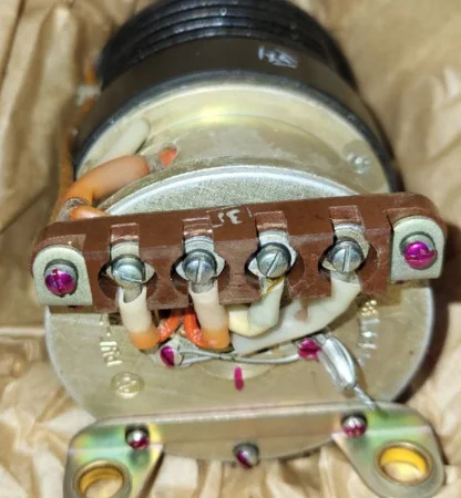 Вугільний регулятор напруги РУГ-3М в продаже - фото № 1