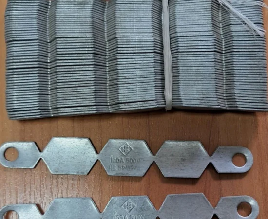 Вставка плавка ПР-2 100А (500В) – 400 шт. в продаже - фото № 1