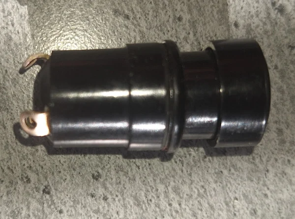 Кнопка 205К для електромереж - фото № 1