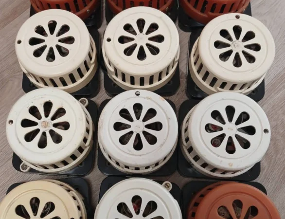 Датчик-реле температуры ДТКБ-47 в продаже - фото № 1