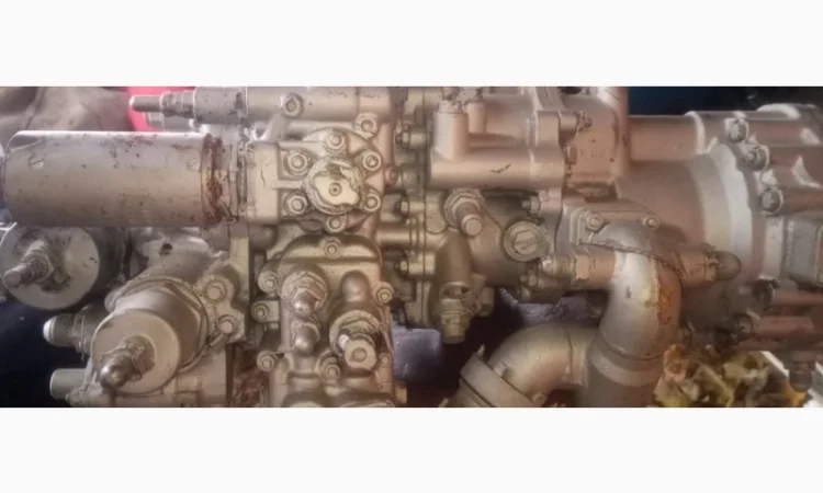 Насос-регулятор НР-30АР для эффективной работы двигателя - фото № 1