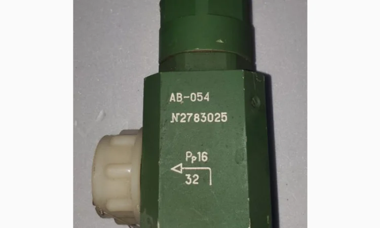 Вентиль АВ-054 для трубопроводов - фото № 1