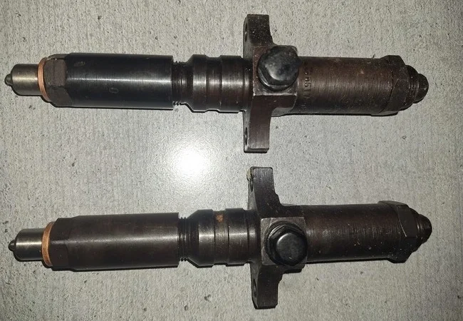 Форсунка дизельна СБ 517-00-1А для двигунів 3Д6 та 3Д12 - фото № 1