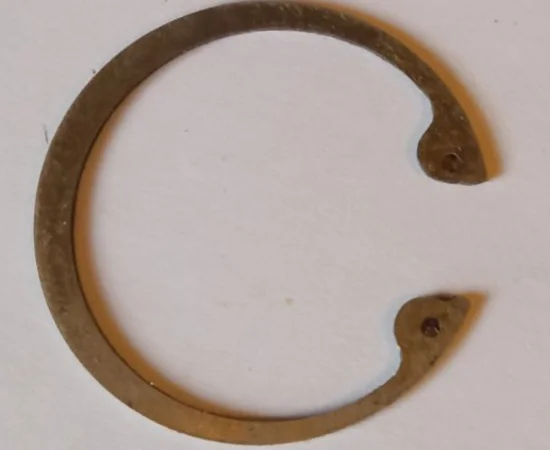 Кольцо стопорное поршневого пальца - фото № 1