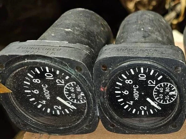 Показник температури УТ-7АБ у продажу - фото № 1