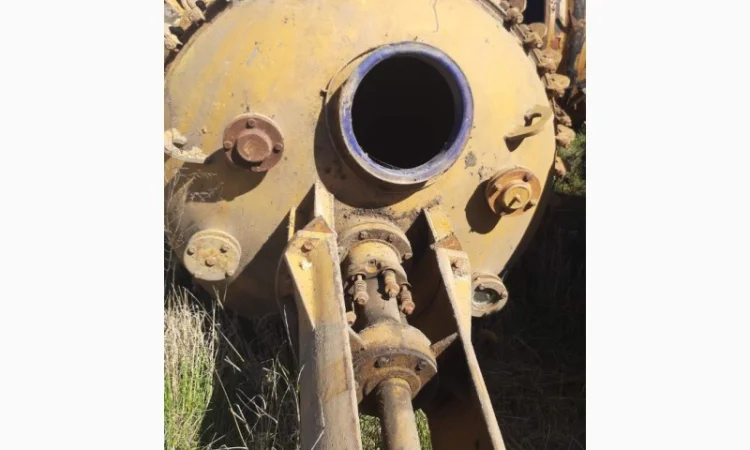 Эмалированный химический реактор Серн 6,3 м³ с мешалкой - фото № 1