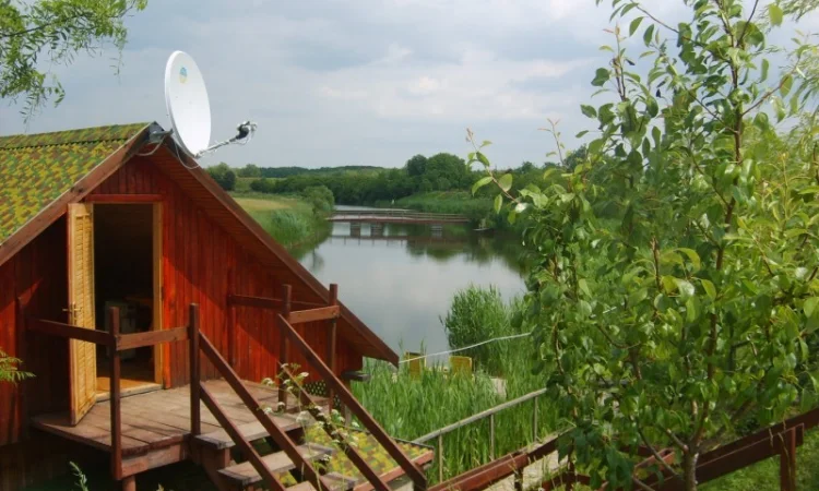 Продается уникальный VIP объект Озеро "Рай" в г. Берегово Закарпатская обл. - фото № 8