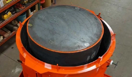 Устаткування для формування бетонних стояків люків - фото № 1