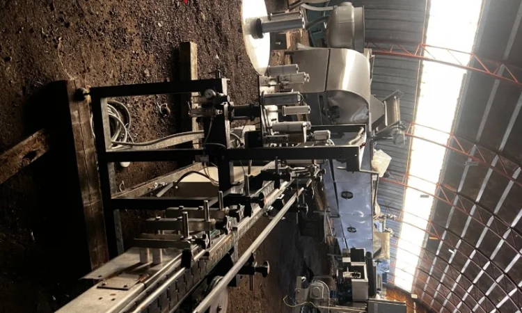 Етикетувальна машина для циліндричних ємностей - фото № 3