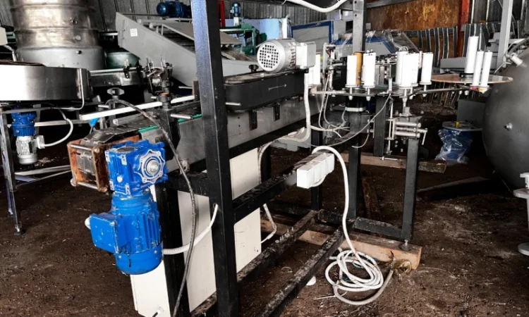 Етикетувальна машина для циліндричних ємностей - фото № 4